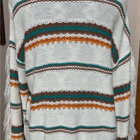 Fringe accent mock neck sweater. Size M. Beige,teal,orange,brown. - Picture 3 of 10